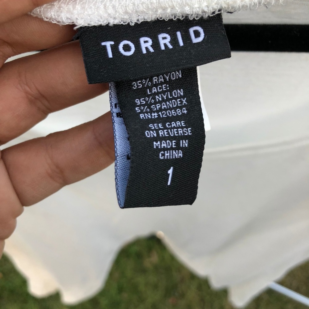 Off-white Top - Picture 4 of 4